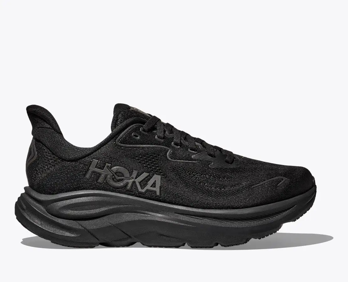 Clifton 10 Sneakers - All Black